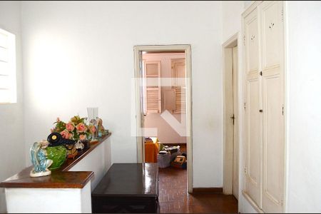 corredor de casa à venda com 4 quartos, 300m² em Renascença, Belo Horizonte