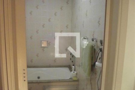 Casa à venda com 2 quartos, 120m² em Vila Dalila, São Paulo