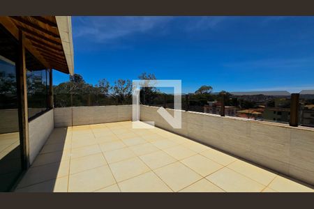 Apartamento para alugar com 3 quartos, 180m² em Sagrada Família, Belo Horizonte