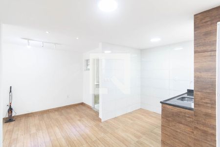 Sala/Cozinha de casa para alugar com 1 quarto, 60m² em Campo Grande, Rio de Janeiro