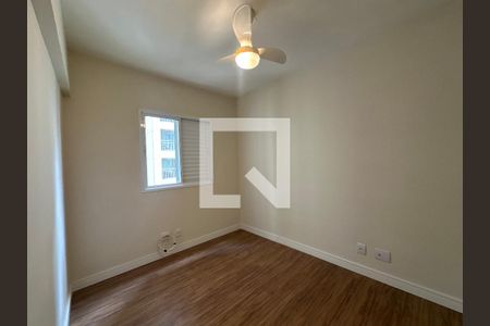 Quarto 2 de apartamento para alugar com 3 quartos, 90m² em Jardim Tupanci, Barueri