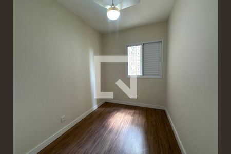 Quarto 1 de apartamento para alugar com 3 quartos, 90m² em Jardim Tupanci, Barueri