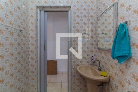 Banheiro de casa à venda com 2 quartos, 100m² em Parque Santa Madalena, São Paulo