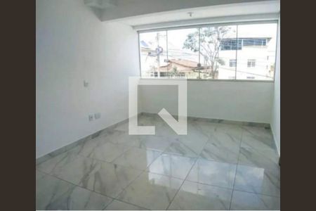 Quarto de casa para alugar com 3 quartos, 105m² em Sinimbu, Belo Horizonte