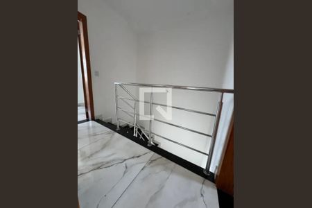 Casa para alugar com 3 quartos, 105m² em Sinimbu, Belo Horizonte