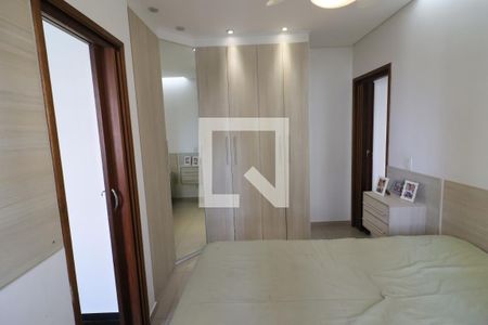 Suíte 1 de apartamento à venda com 2 quartos, 57m² em Umuarama, Osasco