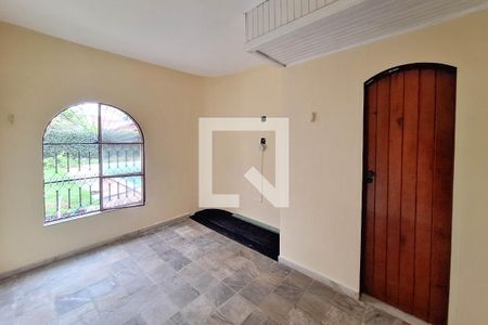 Quarto 1 de casa para alugar com 6 quartos, 360m² em Piratininga, Niterói