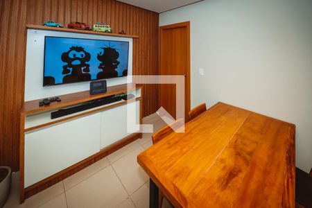 Apartamento à venda com 2 quartos, 150m² em Castelo, Belo Horizonte
