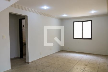 Sala de casa para alugar com 3 quartos, 300m² em Abolição, Rio de Janeiro