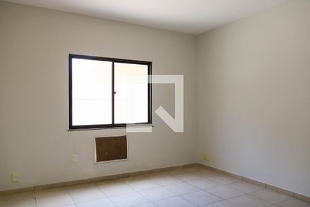 Quarto de casa para alugar com 3 quartos, 300m² em Abolição, Rio de Janeiro