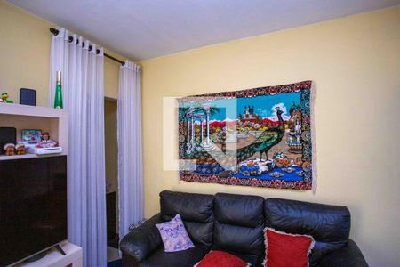 Sala de casa à venda com 3 quartos, 60m² em Campanário, Diadema