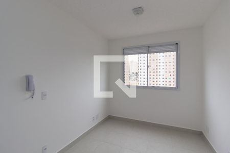 Sala/Cozinha de apartamento à venda com 2 quartos, 32m² em Vila Carmosina, São Paulo