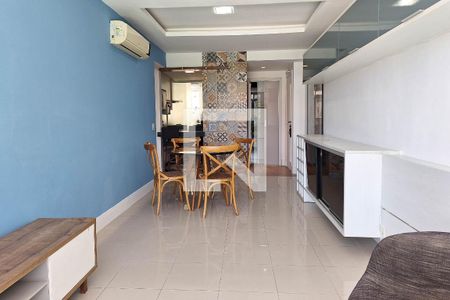 Sala de apartamento para alugar com 2 quartos, 90m² em Boa Viagem, Niterói