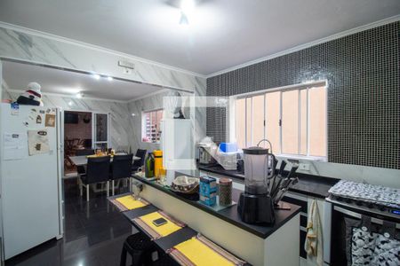 Cozinha de casa à venda com 3 quartos, 150m² em Jardim Ester Yolanda, São Paulo