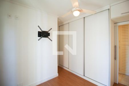Suíte  de apartamento à venda com 3 quartos, 100m² em Vila Olímpia, São Paulo
