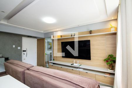 Sala de apartamento para alugar com 2 quartos, 120m² em Jardim Colibri, Cotia