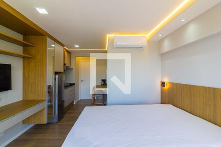 Quarto de kitnet/studio para alugar com 1 quarto, 24m² em Santo Amaro, São Paulo