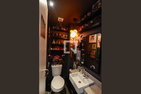 Lavabo de apartamento à venda com 2 quartos, 70m² em Tijuca, Rio de Janeiro