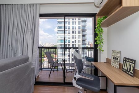 Sala de apartamento para alugar com 1 quarto, 40m² em Água Branca, São Paulo