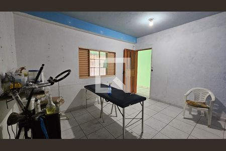 Casa à venda com 3 quartos, 223m² em Jardim Mirante, Várzea Paulista