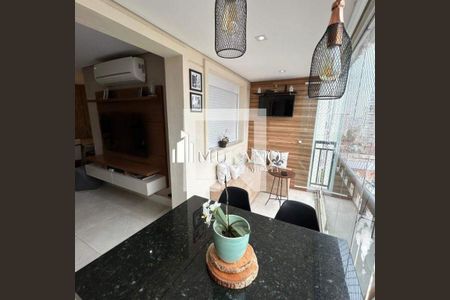 Apartamento à venda com 3 quartos, 75m² em Vila Regente Feijó, São Paulo