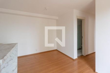 Sala de apartamento à venda com 3 quartos, 58m² em Jardim Las Vegas, Guarulhos