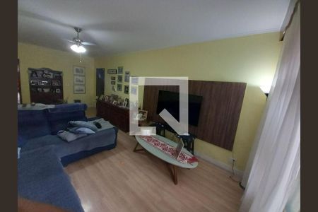 Casa à venda com 3 quartos, 128m² em Vila Prudente, São Paulo