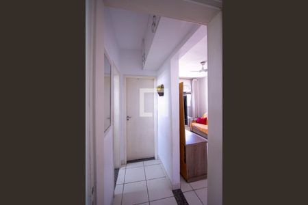 Corredor de apartamento para alugar com 2 quartos, 56m² em Porto da Pedra, São Gonçalo