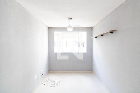 Sala de apartamento para alugar com 2 quartos, 50m² em Campo Grande, Rio de Janeiro