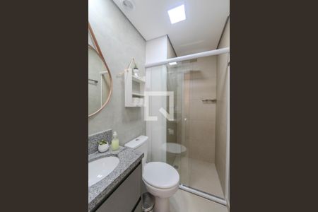 Banheiro de kitnet/studio para alugar com 1 quarto, 22m² em Consolação, São Paulo