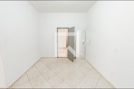 Quarto 2 de casa para alugar com 2 quartos, 460m² em Barreiro, Belo Horizonte