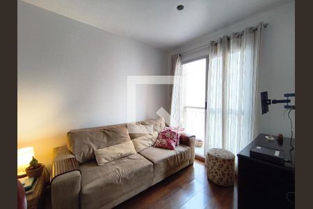 Sala de apartamento para alugar com 3 quartos, 70m² em Cambuci, São Paulo