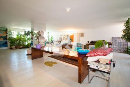 Apartamento à venda com 3 quartos, 286m² em Jardim Paulista, São Paulo