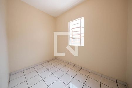 Quarto 2 de casa à venda com 8 quartos, 250m² em Jardim Penha, São Paulo