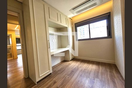Suíte 1 de apartamento para alugar com 3 quartos, 143m² em Campo Belo, São Paulo