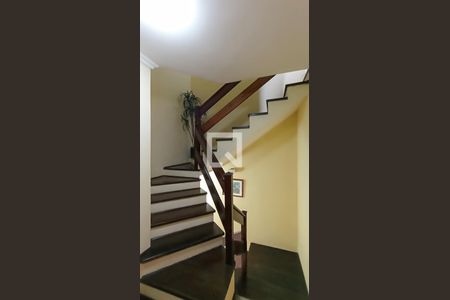 Casa para alugar com 4 quartos, 185m² em Espírito Santo, Porto Alegre