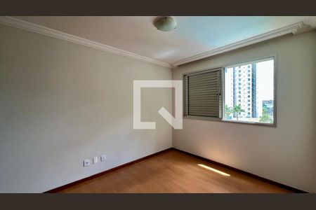 quarto  de apartamento para alugar com 4 quartos, 130m² em Ipiranga, Belo Horizonte