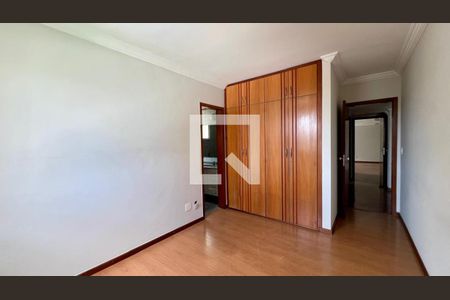 quarto  de apartamento para alugar com 4 quartos, 130m² em Ipiranga, Belo Horizonte