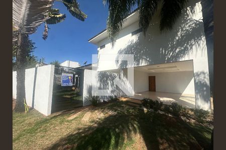 Casa de Condomínio para alugar com 3 quartos, 400m² em Residencial Granville, Goiânia
