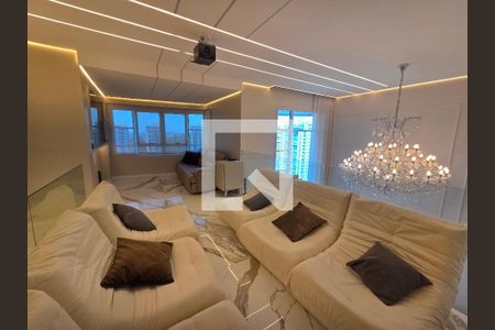 Apartamento à venda com 4 quartos, 225m² em Jardim Morumbi, São Paulo