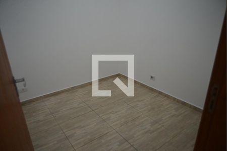 Quarto 1 de apartamento para alugar com 2 quartos, 50m² em Jardim Santo Alberto, Santo André
