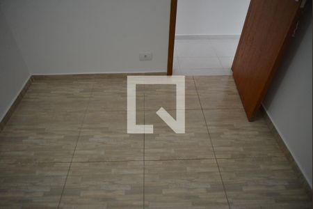 Quarto 1 de apartamento para alugar com 2 quartos, 50m² em Jardim Santo Alberto, Santo André