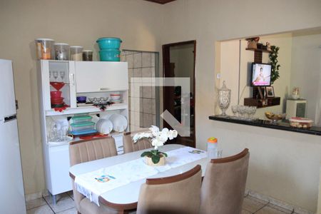 Sala de Jantar de casa para alugar com 2 quartos, 450m² em Setor Candida de Morais, Goiânia