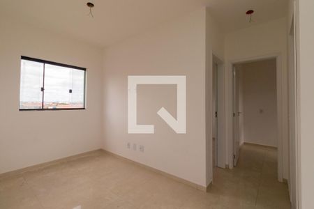 Sala de apartamento para alugar com 2 quartos, 45m² em Vila Jacuí, São Paulo