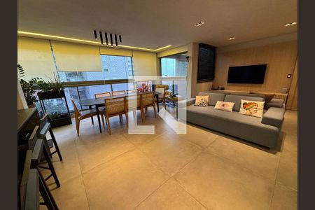 Apartamento à venda com 3 quartos, 141m² em Vila Mariana, São Paulo