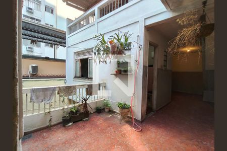 Quintal de casa à venda com 5 quartos, 628m² em Imperial de São Cristóvão, Rio de Janeiro