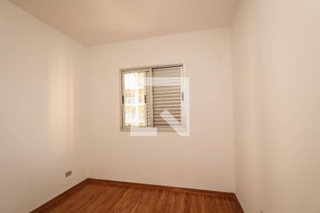 Quarto de apartamento para alugar com 2 quartos, 58m² em Parque Taboao, Taboão da Serra