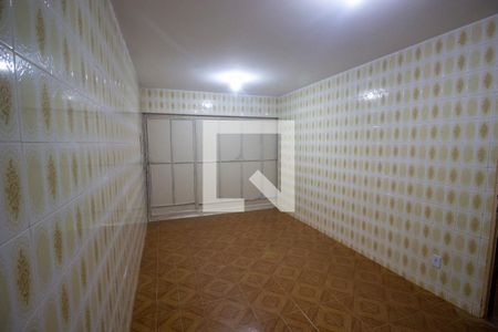 Casa para alugar com 3 quartos, 250m² em Ceilândia, Brasília