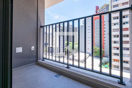 Sala/Cozinha - Varanda de apartamento para alugar com 1 quarto, 28m² em Pinheiros, São Paulo