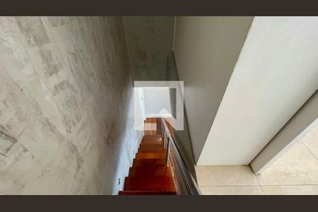 Escada de apartamento à venda com 3 quartos, 208m² em Paraíso, São Paulo